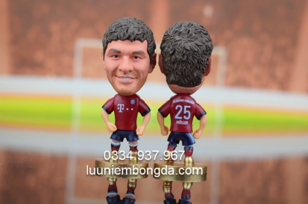 Tượng cầu thủ bóng đá, tượng Muller